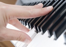 richtiger akkordanschlag - klavierspielen
