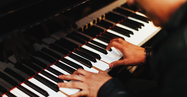 richtigen Rhythmus beim Klavierspielen finden